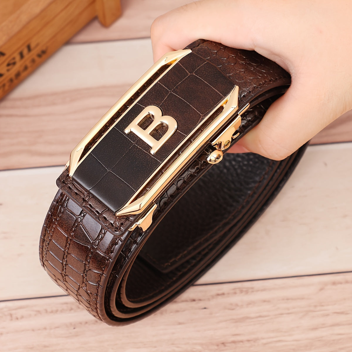 Men's Genuine Leather Cowhide Belt with Alloy Automatic Buckle